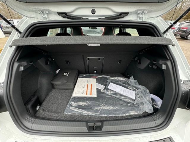New 2024 Volkswagen GTI SE image 11
