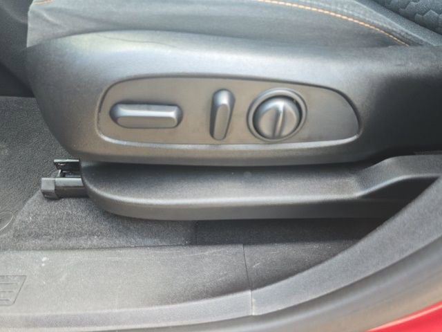 Used 2018 Chevrolet Equinox LT image 14