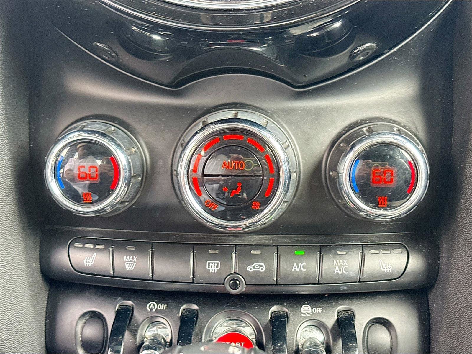 Used 2019 MINI Cooper 2-Door Hardtop FWD image 15