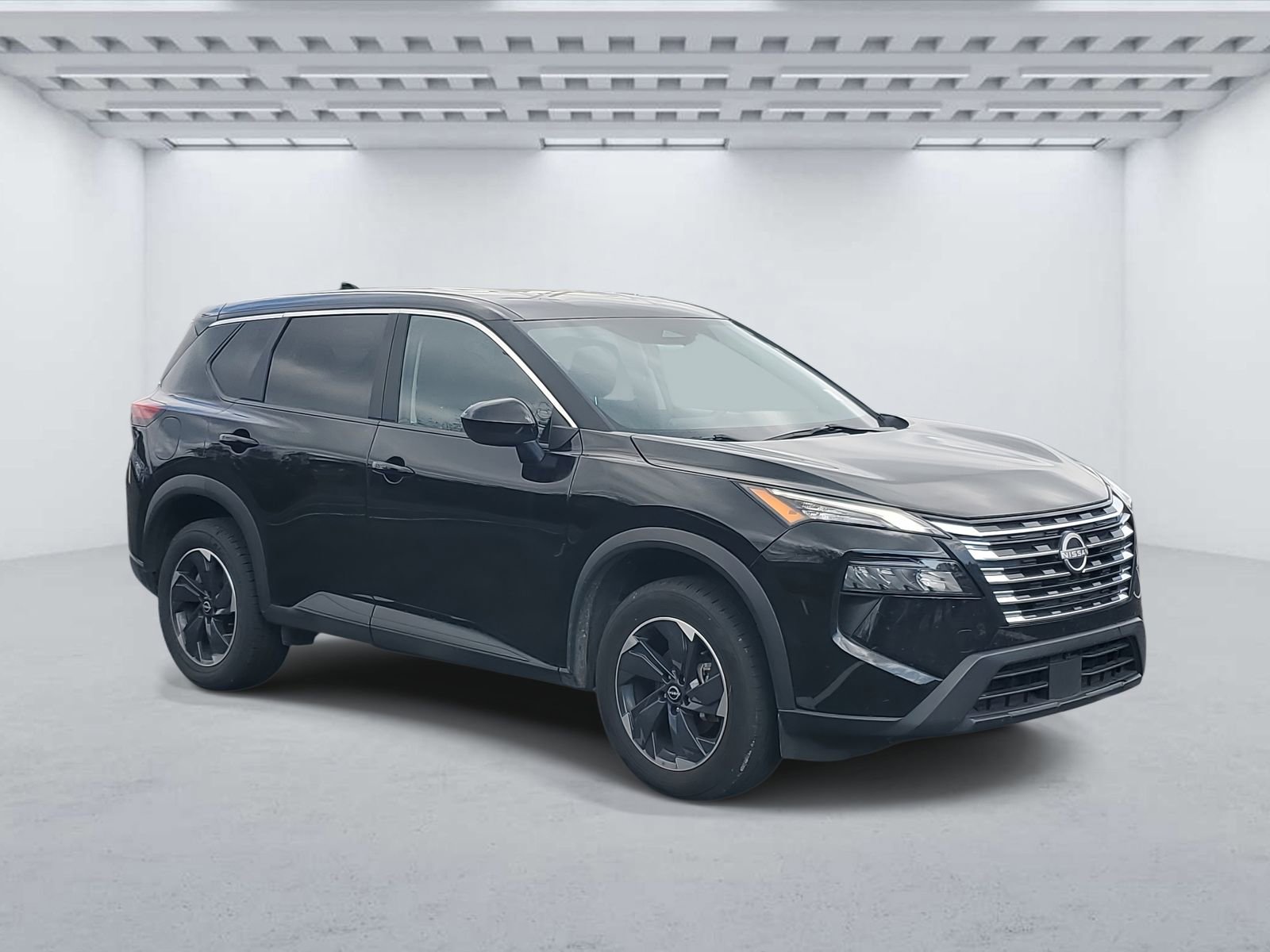 Used 2024 Nissan Rogue SV