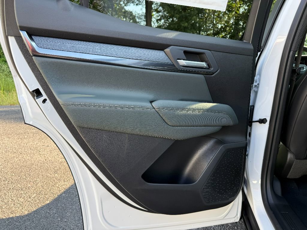 New 2026 GMC Terrain AT4 image 24