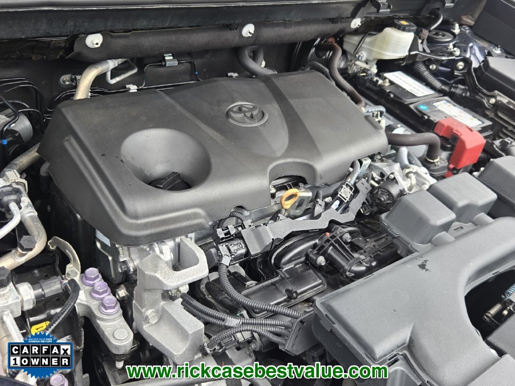 Used 2023 Toyota RAV4 XLE Premium FWD image 20