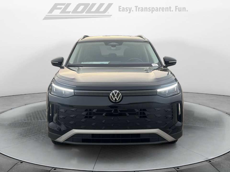 New 2026 Volkswagen Tiguan S FWD image 2