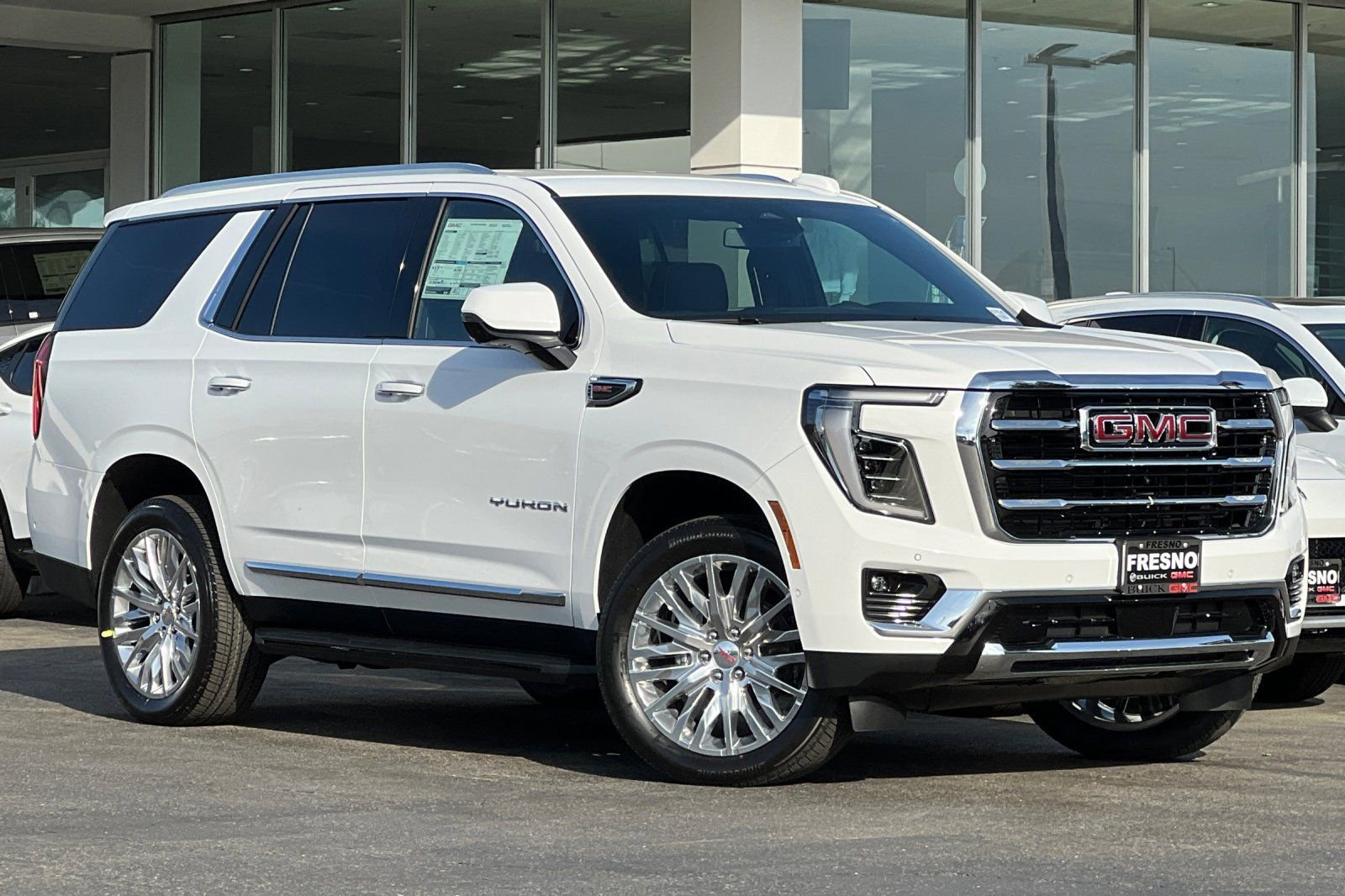 New 2026 GMC Yukon Elevation image 2