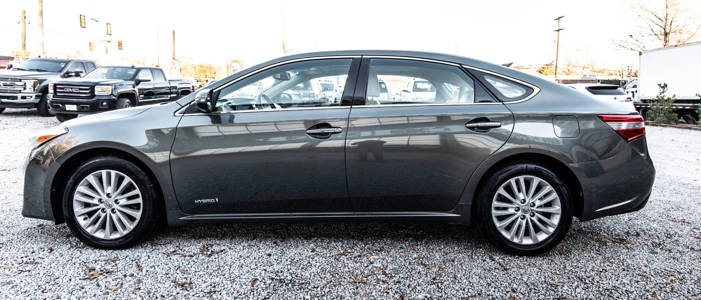 Used 2013 Toyota Avalon XLE Premium image 22