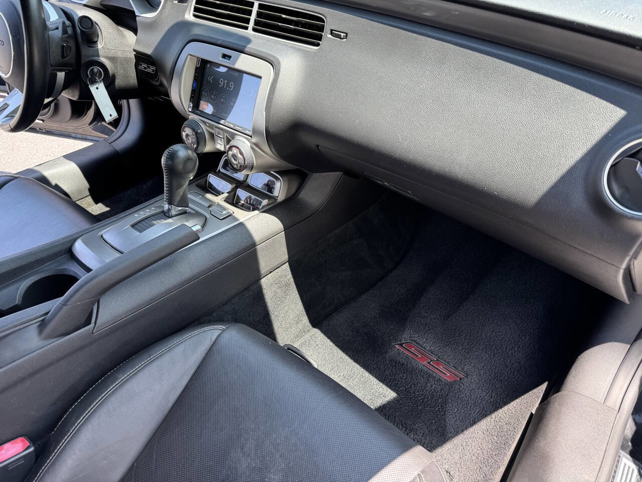 Used 2010 Chevrolet Camaro SS image 7