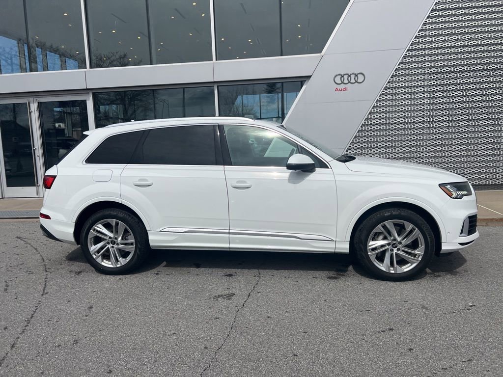 Used 2023 Audi Q7 3.0T Premium Plus w/ Premium Plus Package image 15