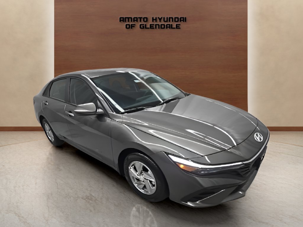 New 2026 Hyundai Elantra SE FWD image 8