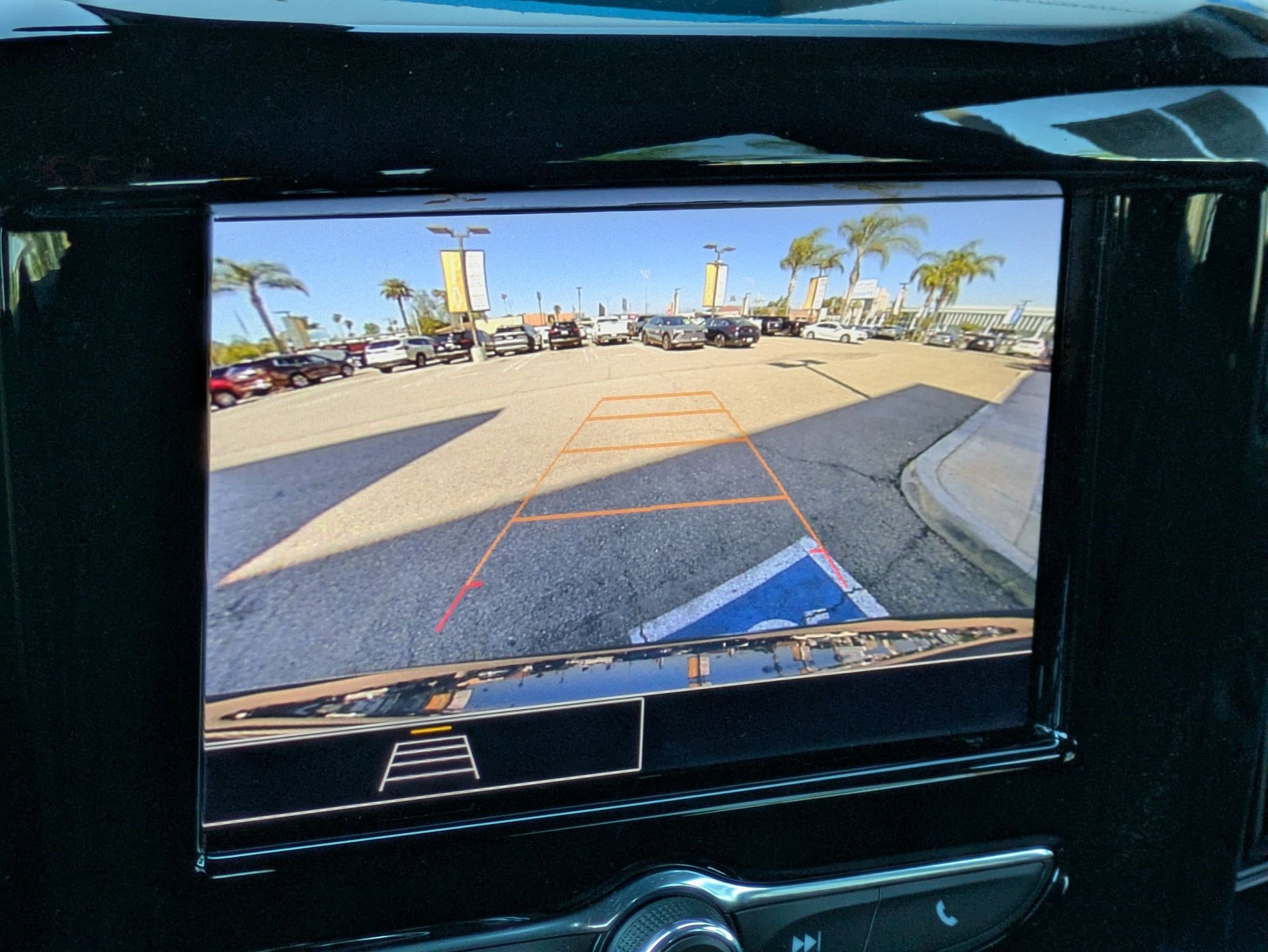 Certified 2023 Chevrolet Traverse LT image 19