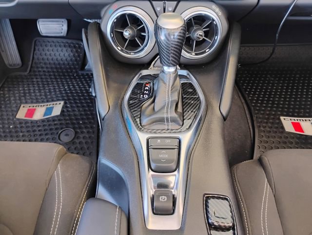 Used 2022 Chevrolet Camaro LT RWD image 18