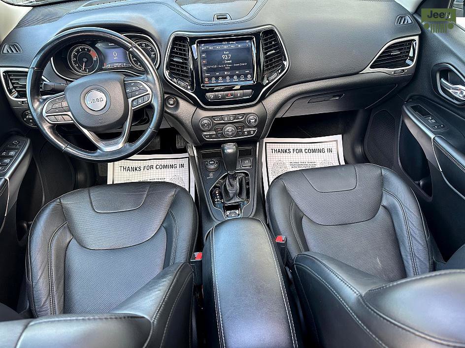 Used 2021 Jeep Cherokee Limited image 9