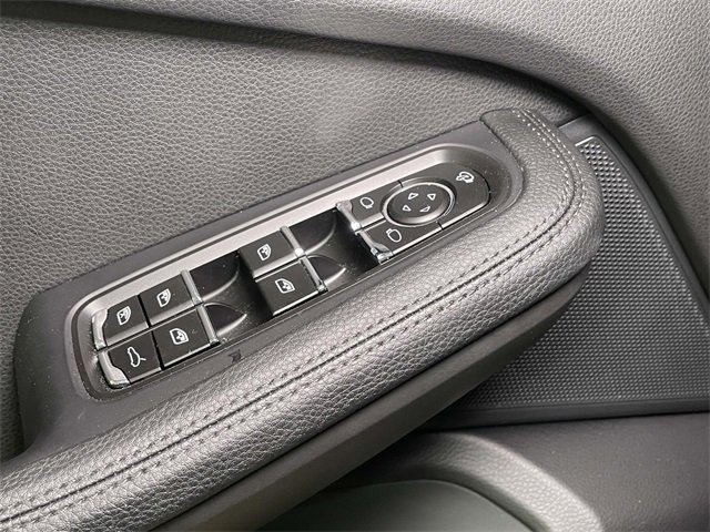 Used 2025 Porsche Macan image 39