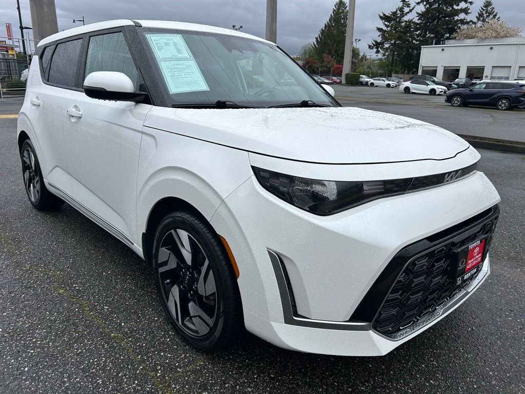 Used 2023 Kia Soul GT-Line image 3