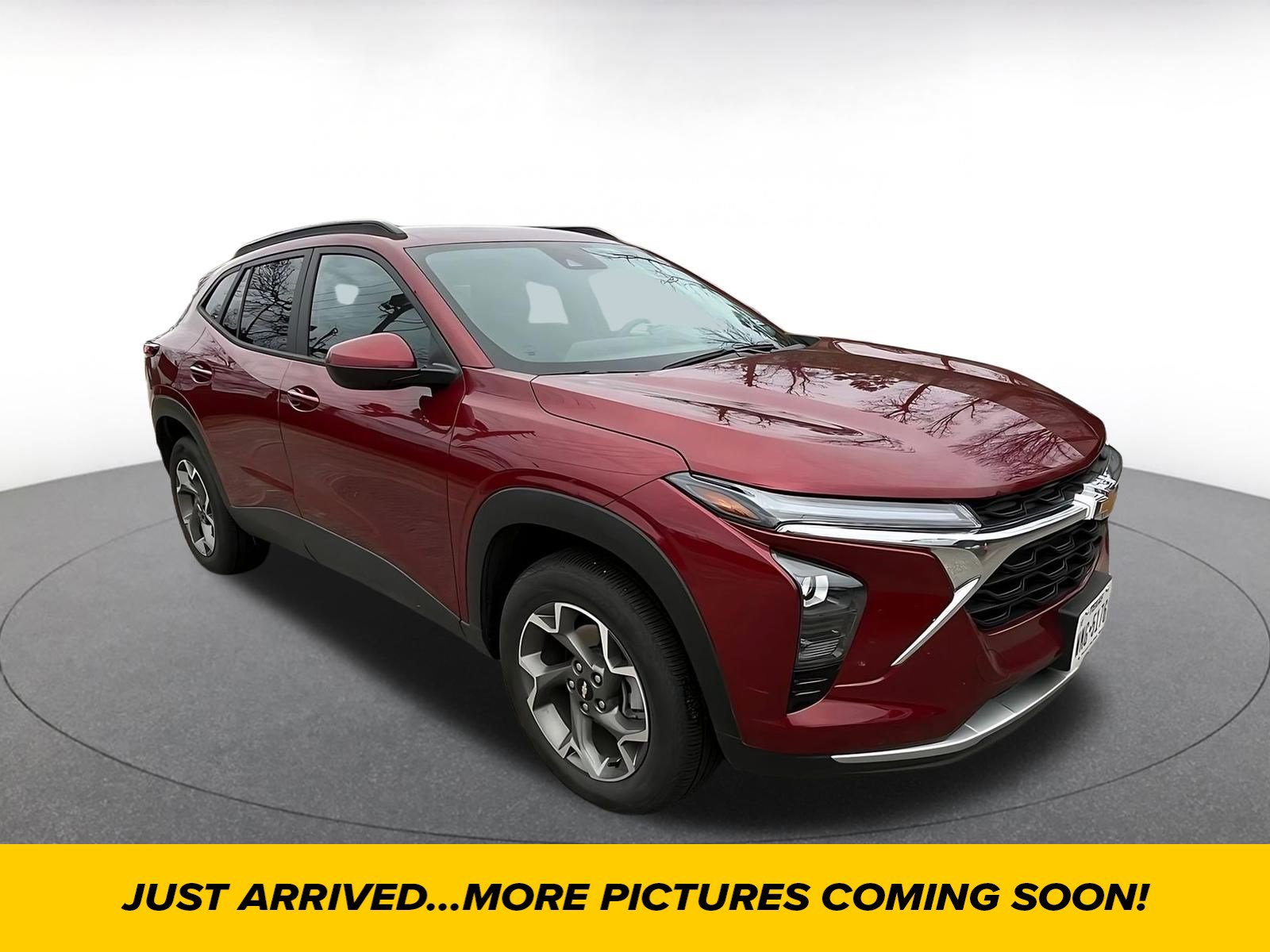 Used 2025 Chevrolet Trax LT w/ LT Convenience Package