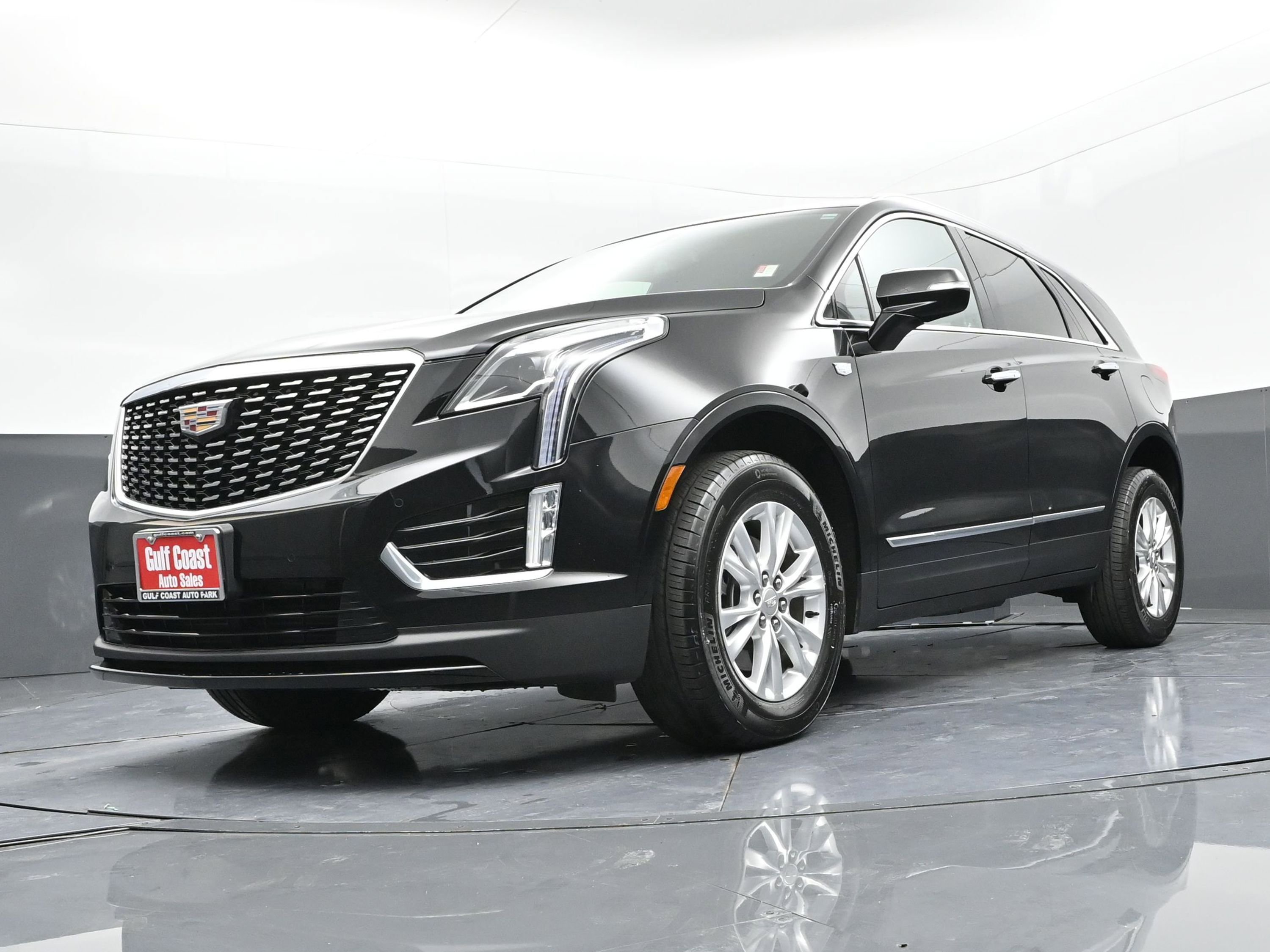 Used 2024 Cadillac XT5 Luxury w/ LPO, Floor Liner Package image 29