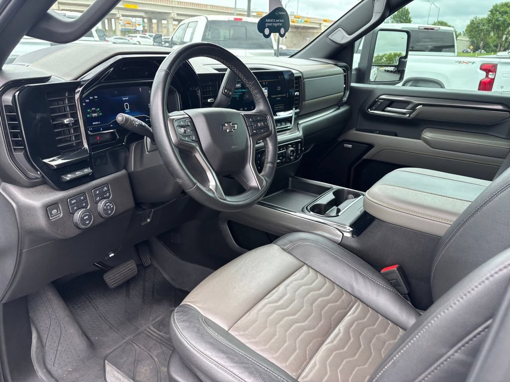 Certified 2024 Chevrolet Silverado 2500 ZR2 w/ Technology Package AWD/4WD image 8
