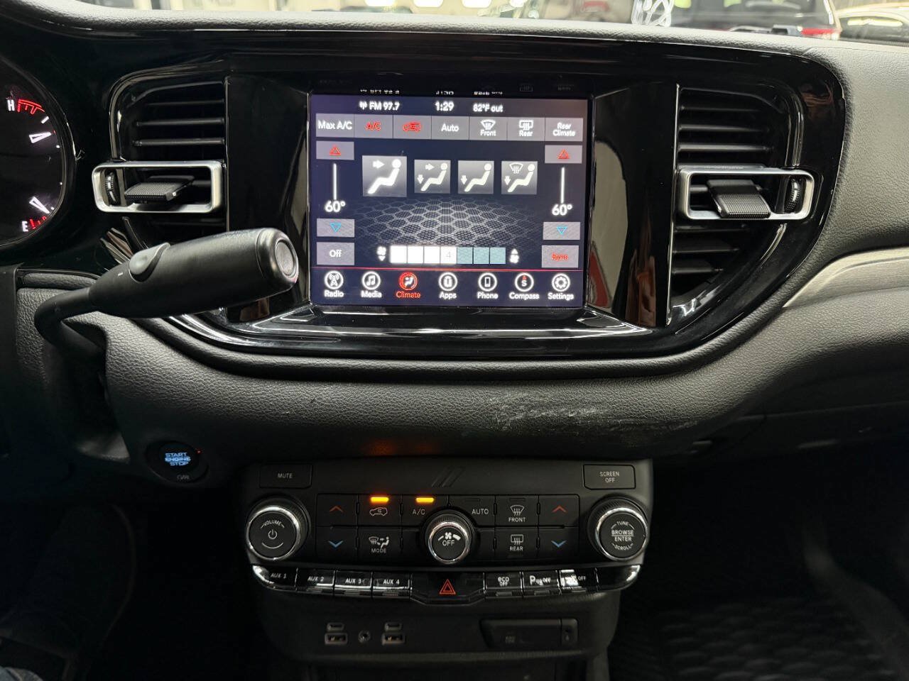 Used 2022 Dodge Durango AWD w/ Skid Plate Group image 27