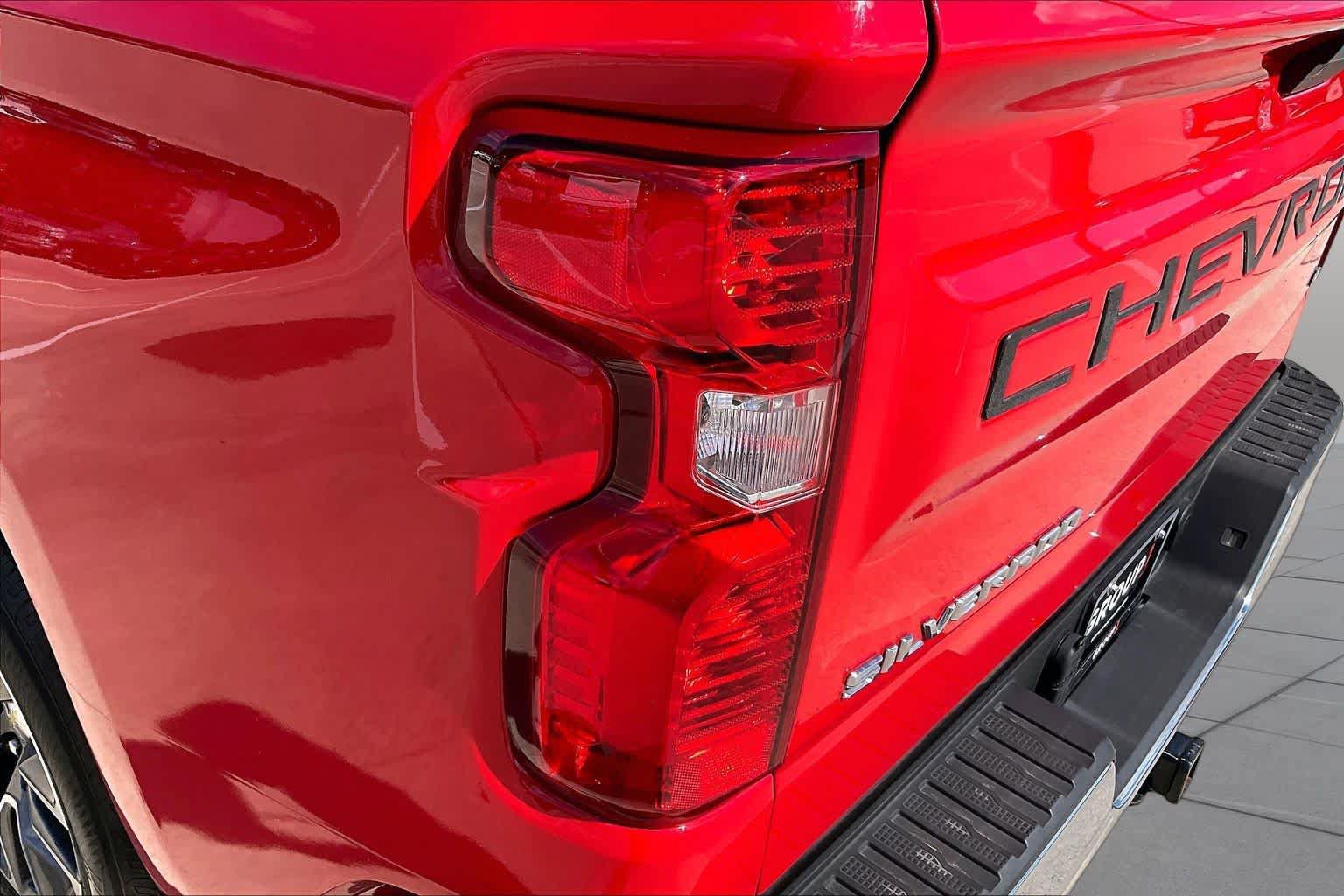 Used 2019 Chevrolet Silverado 1500 LT w/ Texas Edition RWD image 27