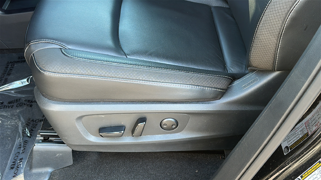Certified 2025 Nissan Pathfinder SL AWD/4WD image 13