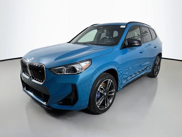 Used 2025 BMW X1 M35i AWD/4WD image 3