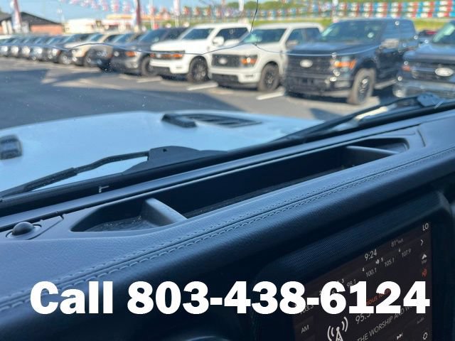Used 2023 Jeep Gladiator Rubicon w/ LED Lighting Group AWD/4WD image 25