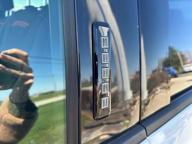 Used 2018 Ford F150 XLT w/ Equipment Group 302A Luxury AWD/4WD image 18
