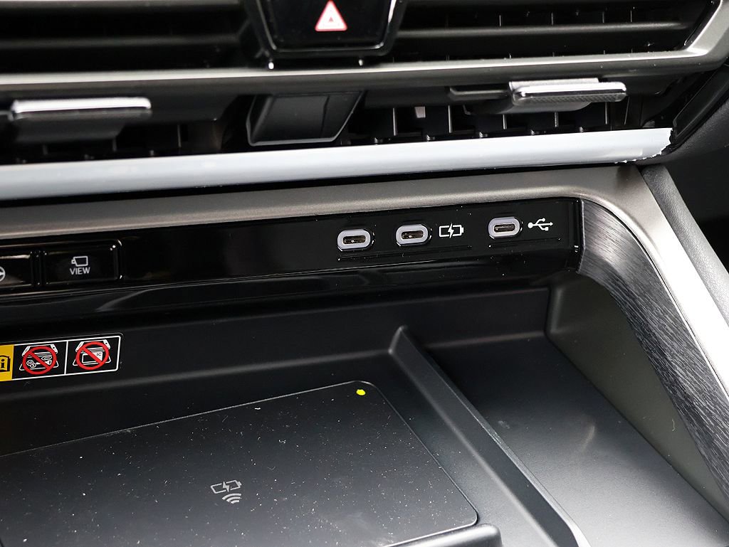 New 2026 Lexus TX 550h AWD Plug-In Hybrid image 25