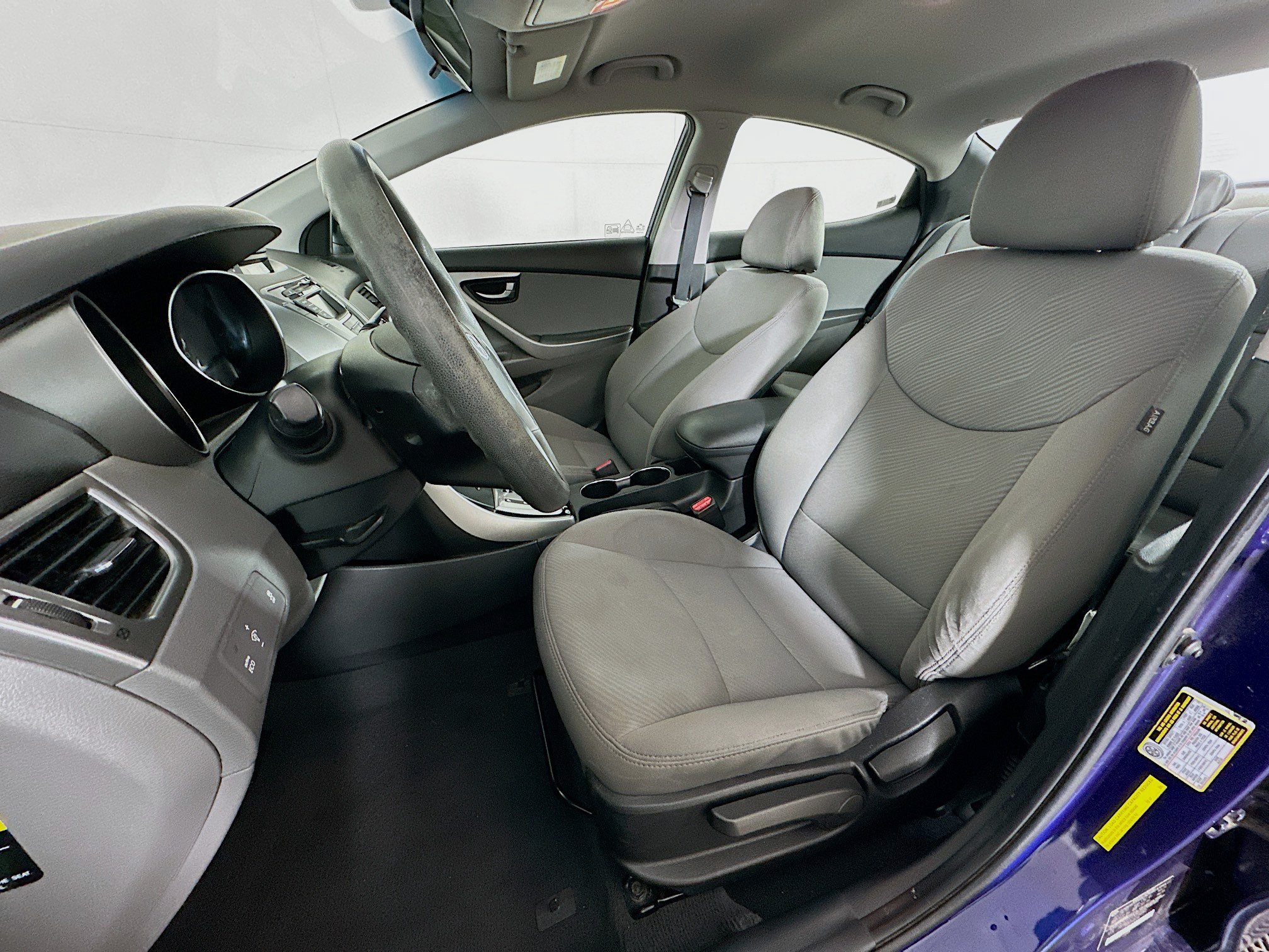 Used 2013 Hyundai Elantra GLS FWD image 13