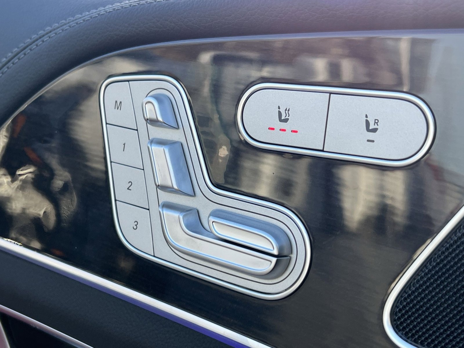 New 2026 Mercedes-Benz GLE 450 4MATIC Coupe image 33