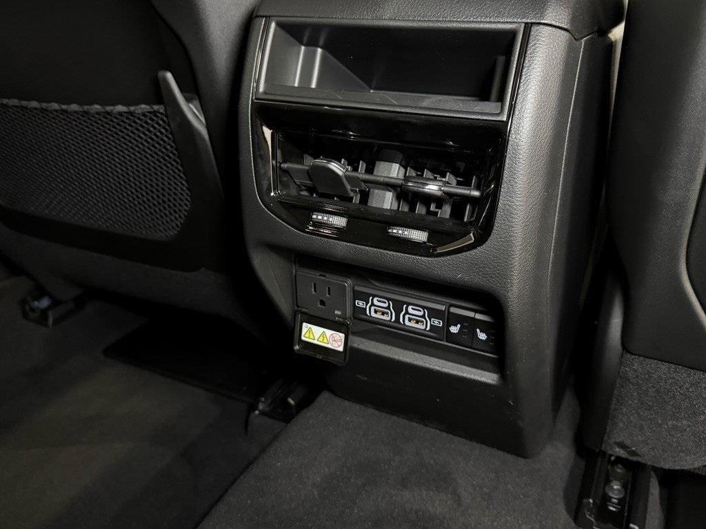 New 2025 Jeep Grand Cherokee Limited w/ Luxury Tech Group II image 15