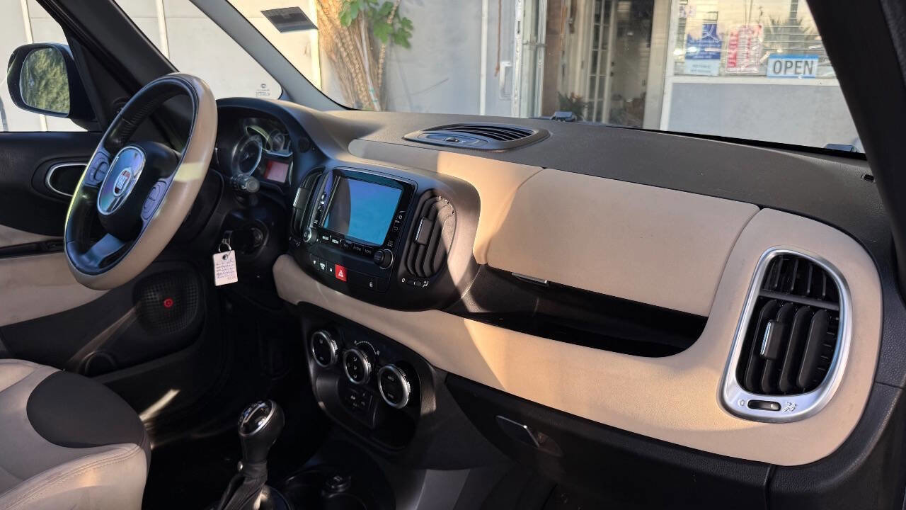 Used 2014 FIAT 500L Easy w/ Popular Equipment Group image 10