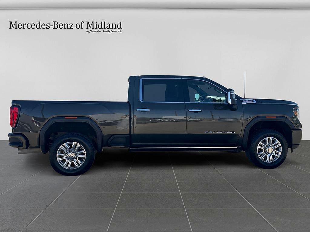 Used 2023 GMC Sierra 2500 Denali w/ Technology Package AWD/4WD image 8