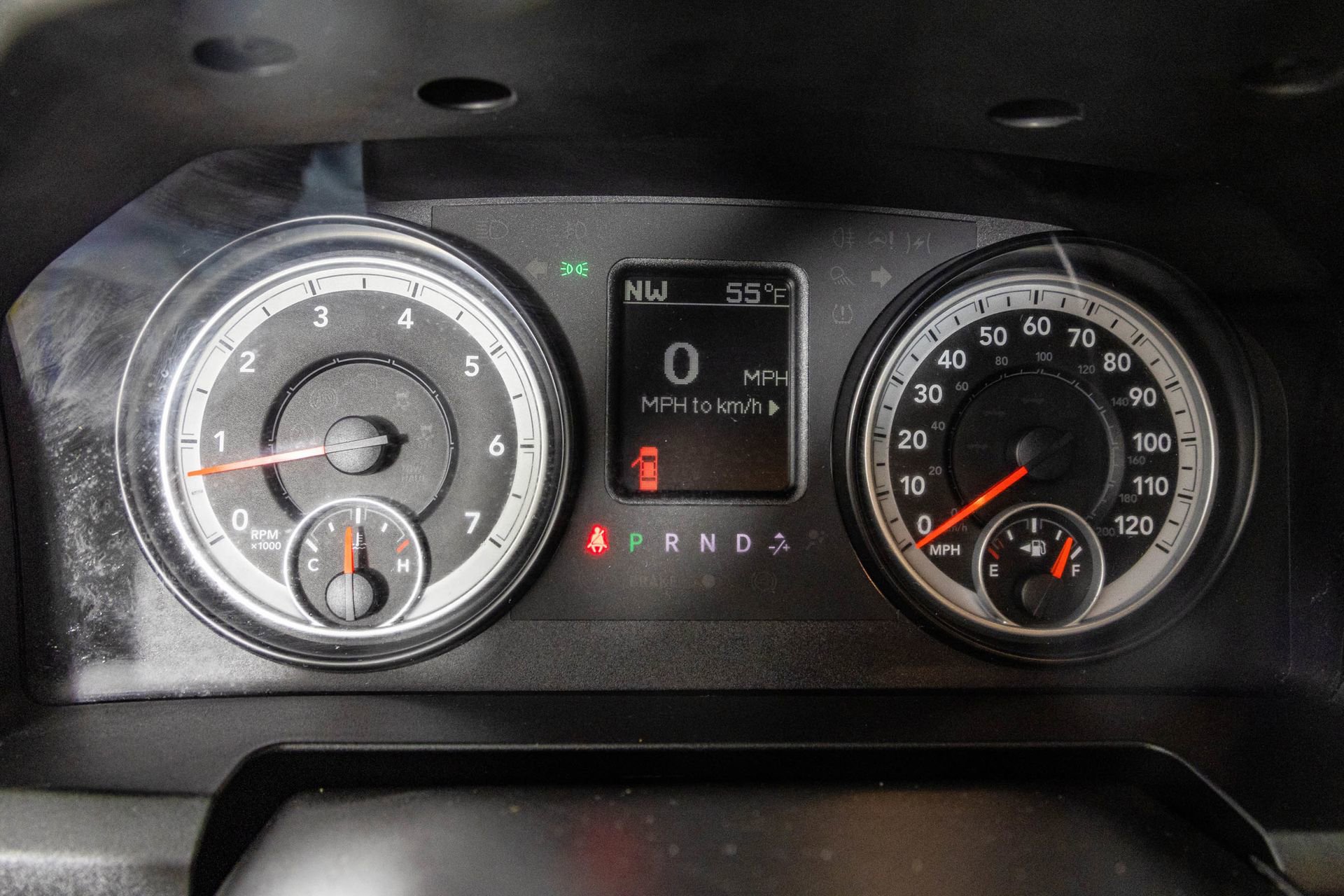 Used 2014 RAM 2500 SLT image 31