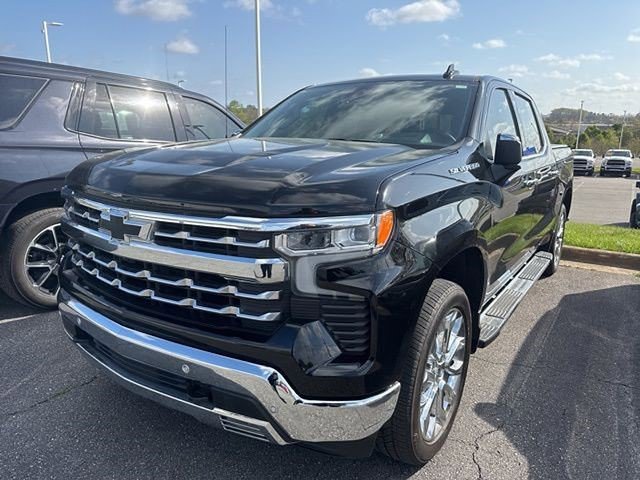 Certified 2023 Chevrolet Silverado 1500 LTZ w/ LTZ Premium Package image 1