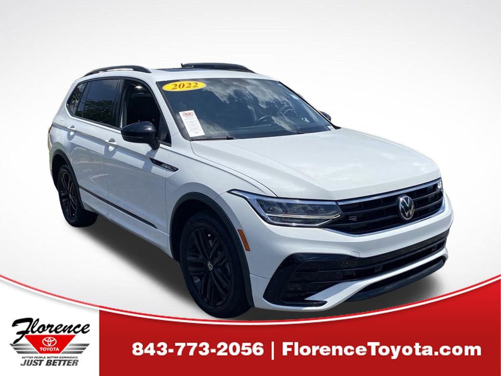 Used 2022 Volkswagen Tiguan SE R-Line AWD/4WD image 1