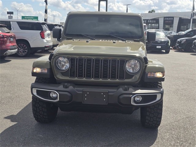 Used 2025 Jeep Gladiator Sport video 2