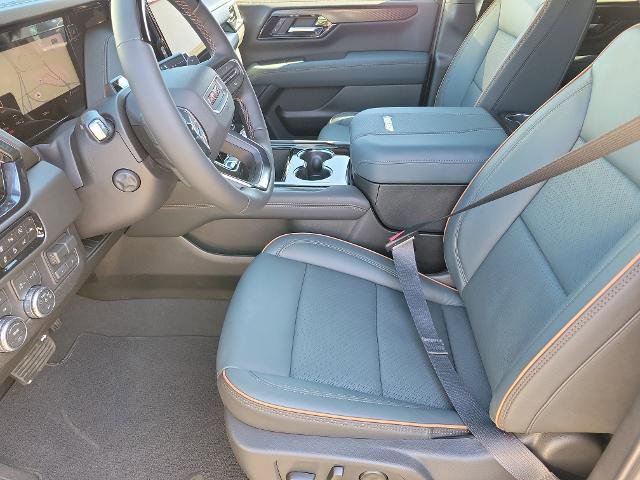 New 2026 GMC Yukon XL AT4 w/ AT4 Premium Plus Package image 11