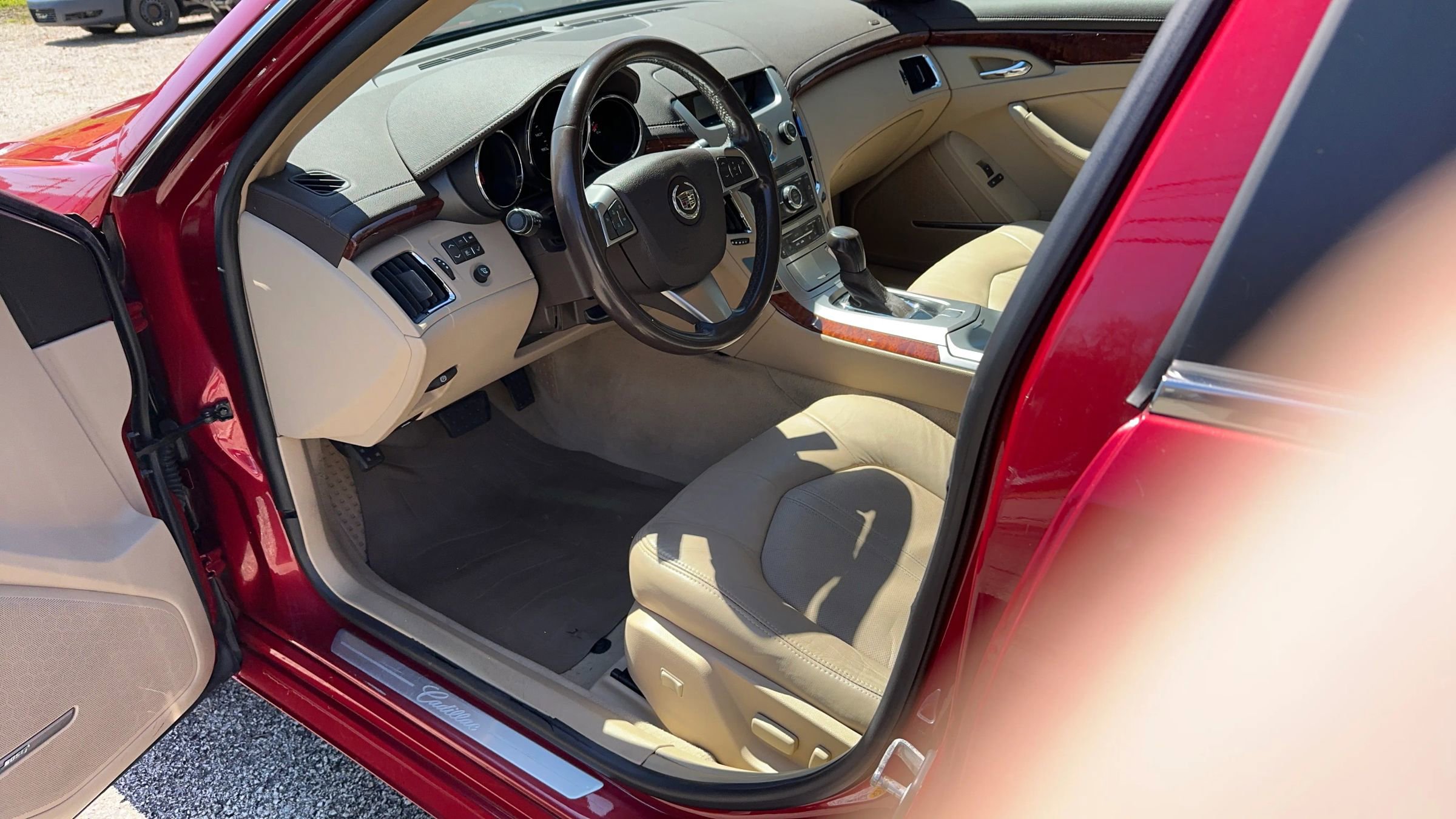 Used 2008 Cadillac CTS 3.6 w/ Wood Trim Package image 12