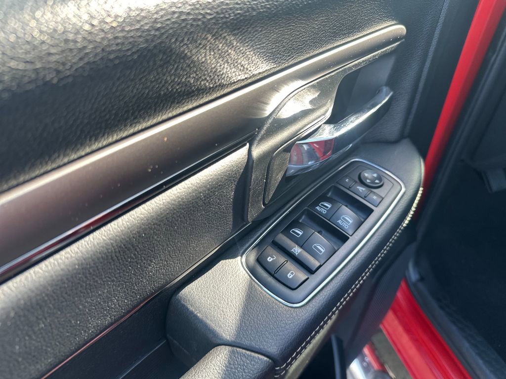 Used 2017 RAM 1500 Sport image 11