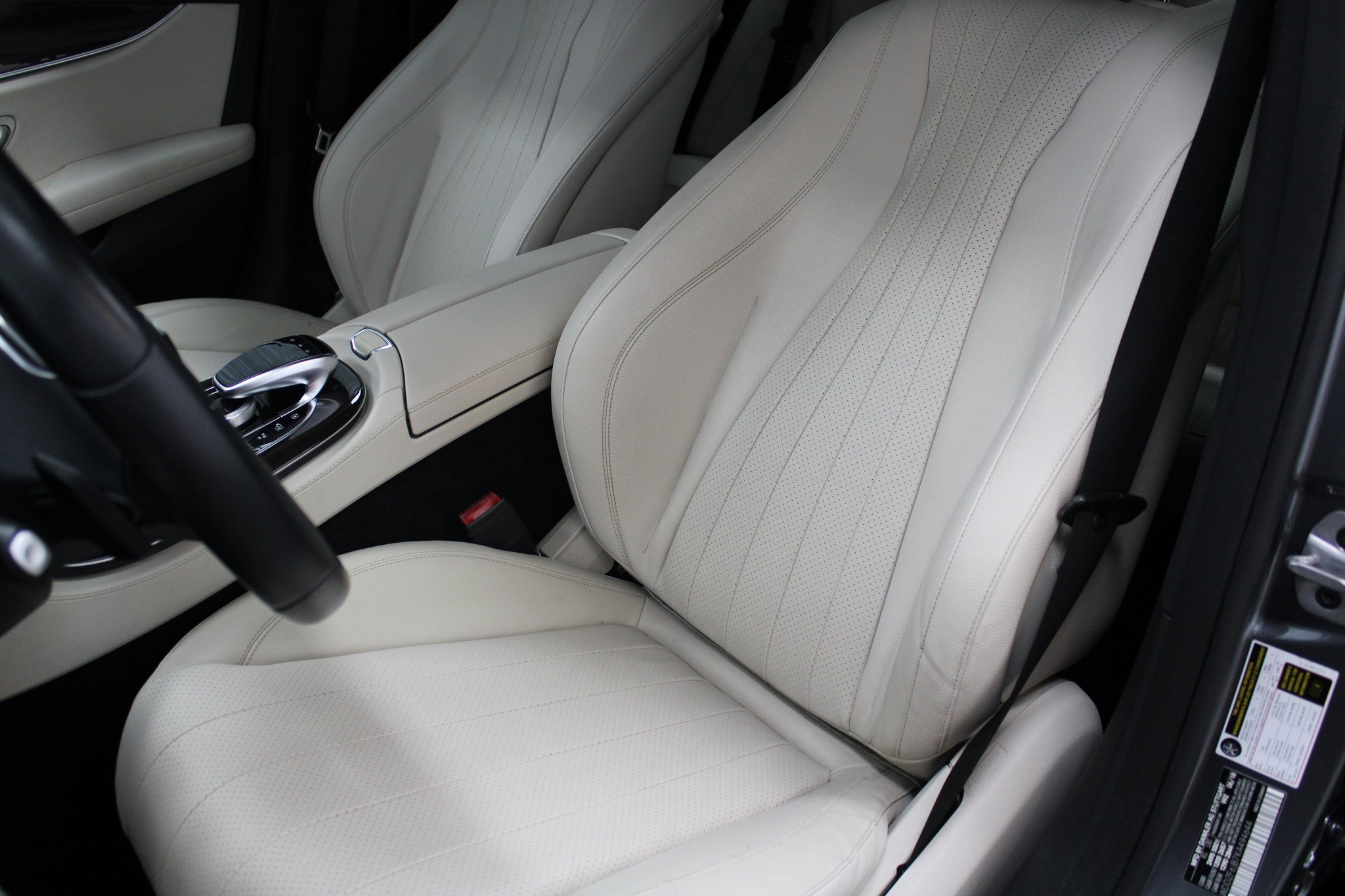 Used 2019 Mercedes-Benz E 450 4MATIC Sedan w/ Premium Package image 13