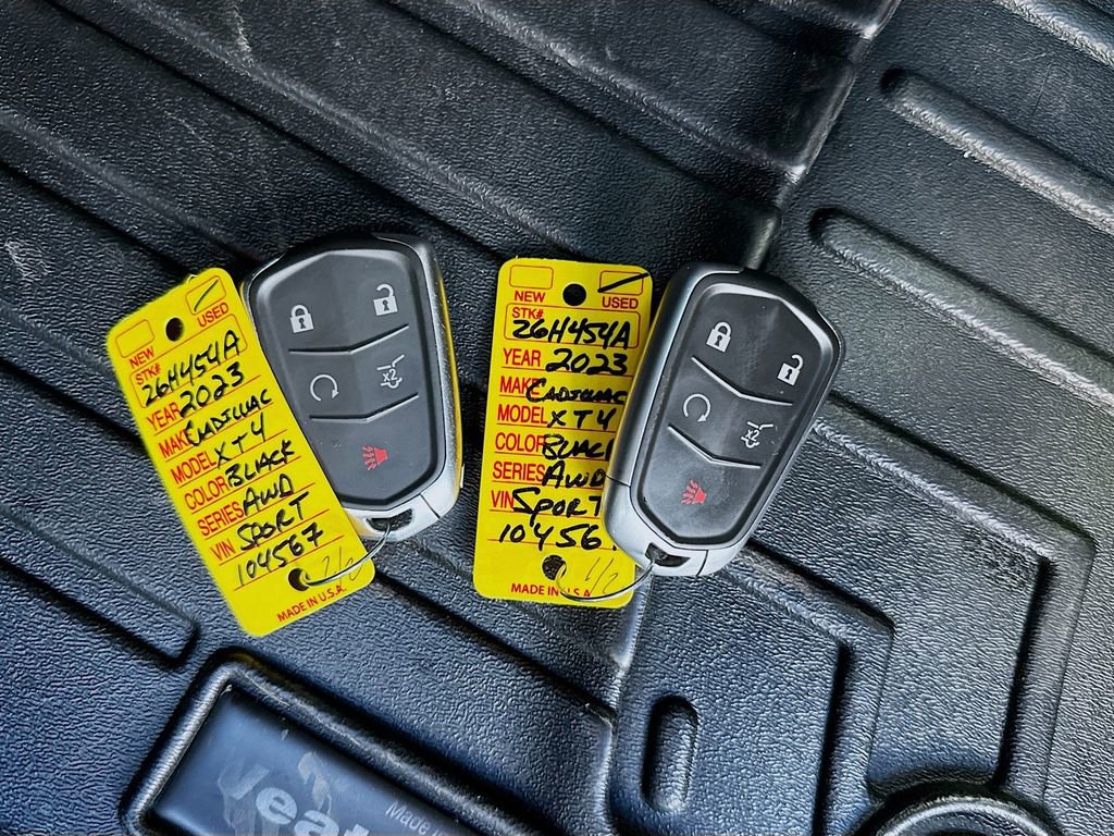 Used 2023 Cadillac XT4 Sport w/ Sun And Sound Package image 38