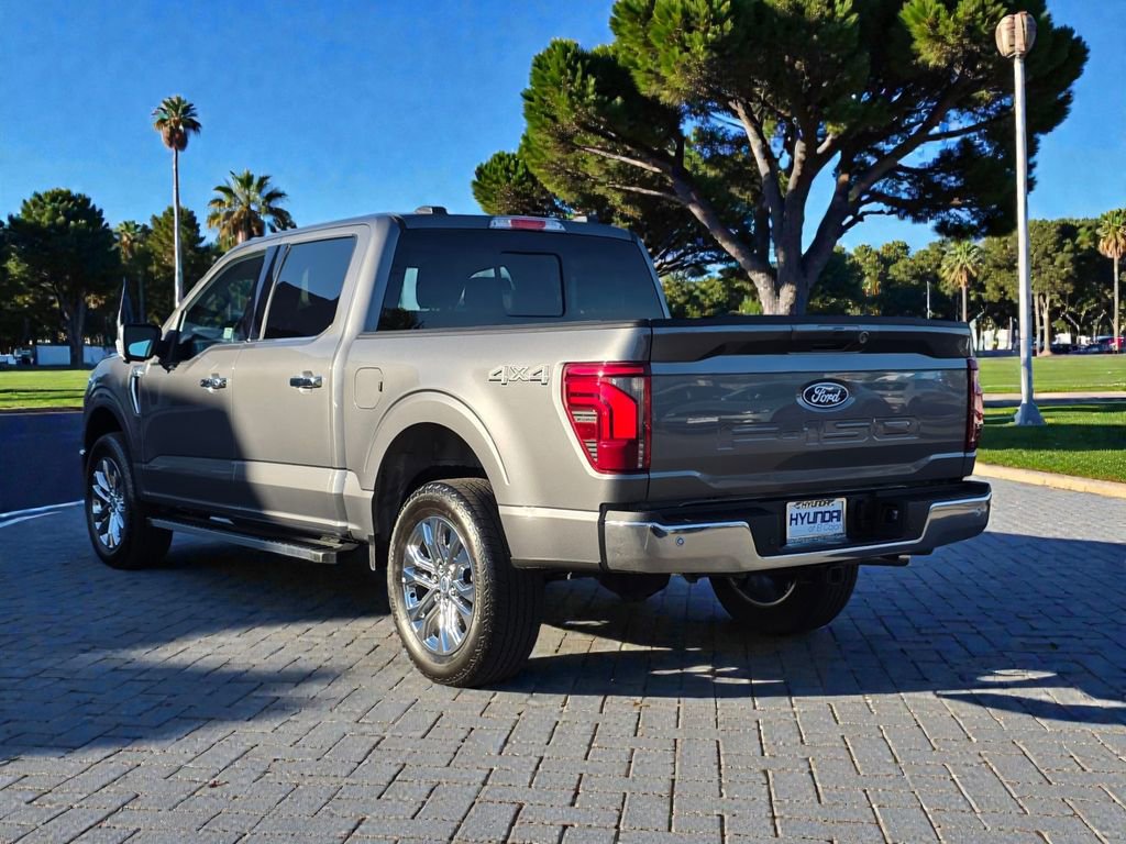 Used 2025 Ford F150 Lariat w/ Equipment Group 501A Mid image 7
