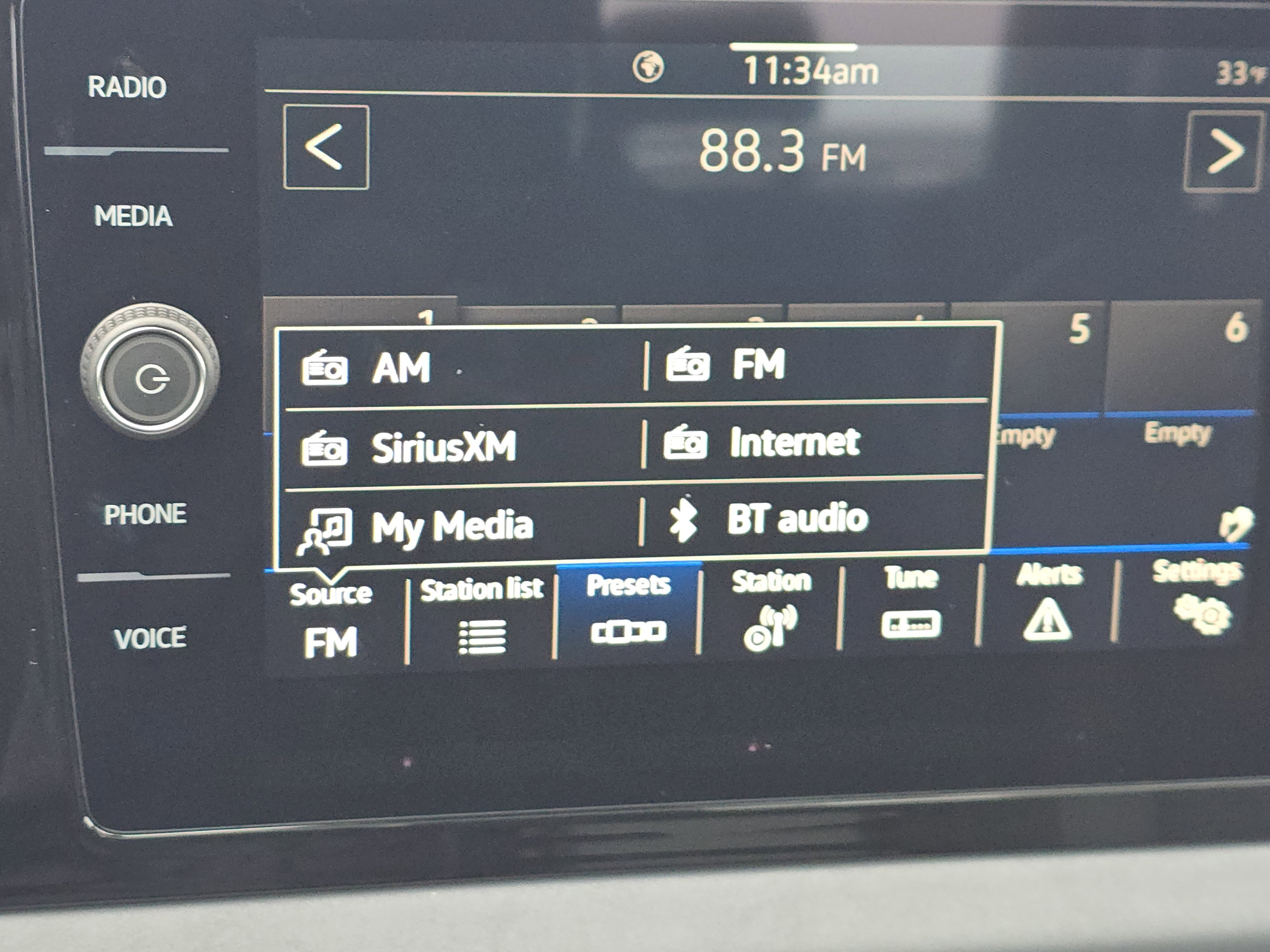 New 2026 Volkswagen Jetta SE image 10