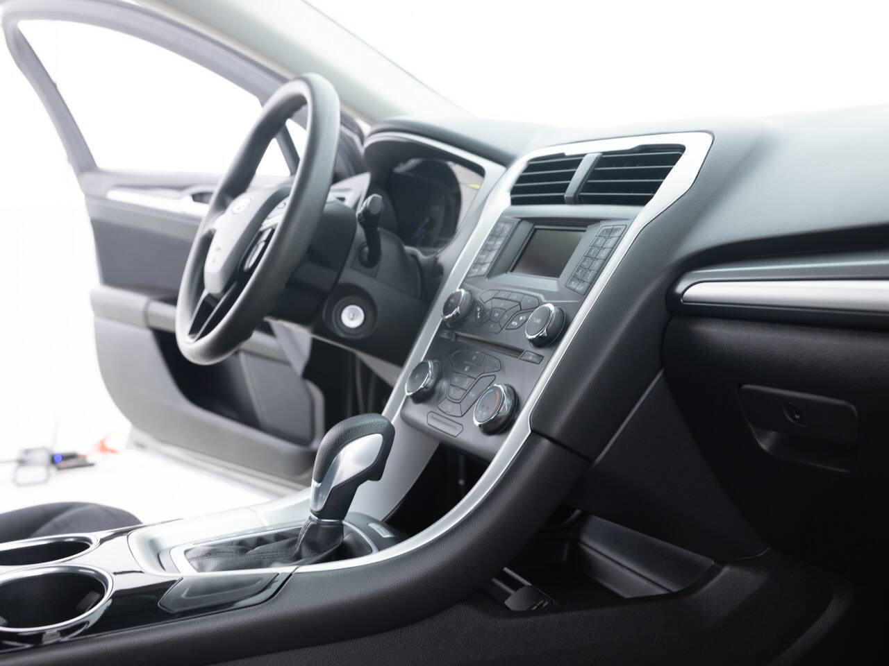 Used 2013 Ford Fusion SE image 27