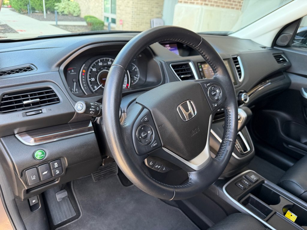 Used 2015 Honda CR-V Touring image 11