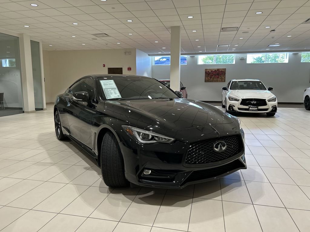Certified 2022 INFINITI Q60 3.0t Luxe w/ Essential Package AWD/4WD image 2