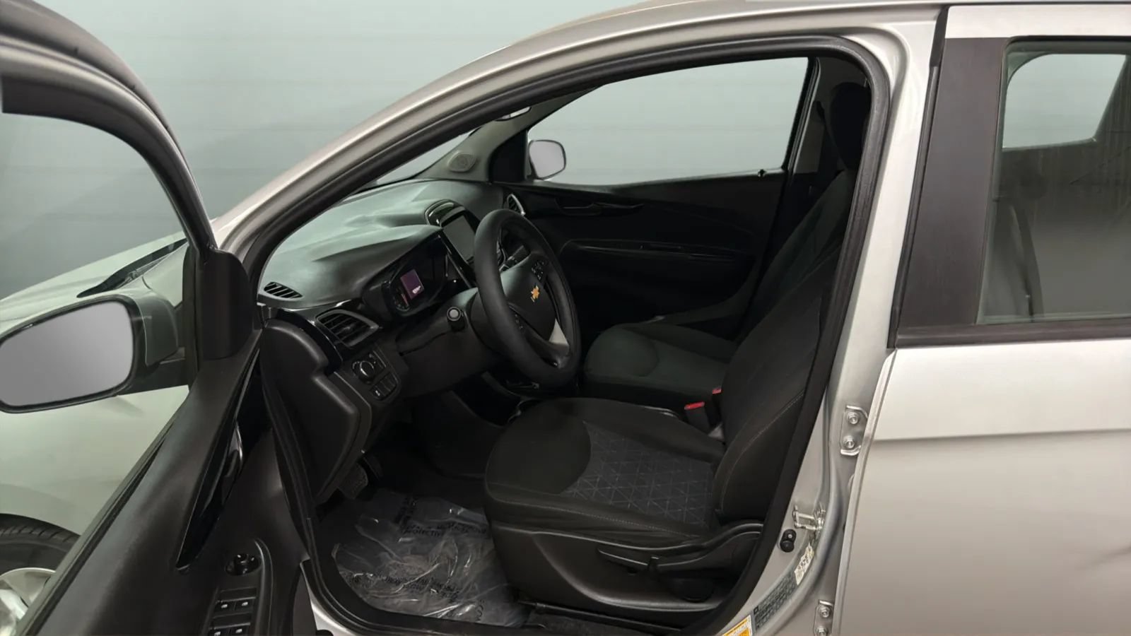 Used 2021 Chevrolet Spark LT FWD image 20