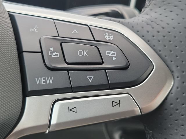 New 2026 Volkswagen Tiguan SEL R-Line AWD/4WD image 20
