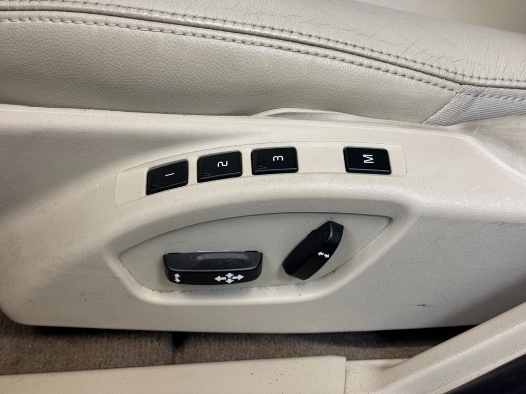 Used 2015 Volvo V60 T5 Premier Plus image 11