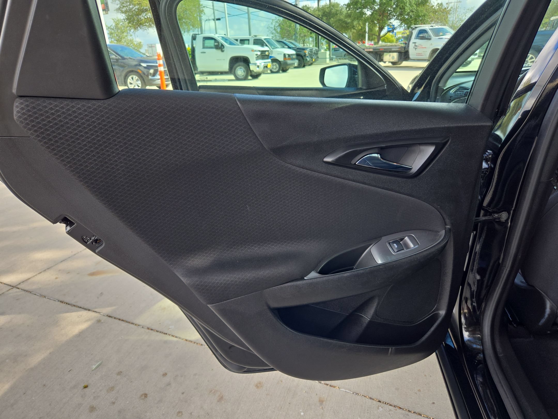Certified 2025 Chevrolet Malibu LT FWD image 14